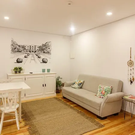 Guest house Lindo Vale Porto