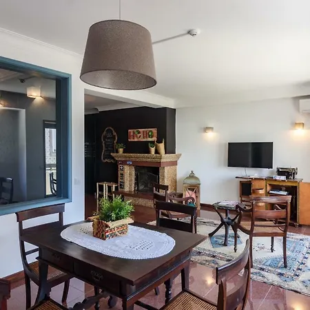 בית הארחה Lindo Vale 3*