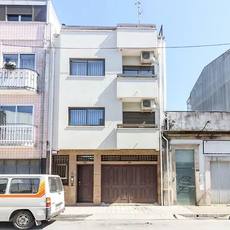 Lindo Vale בית הארחה 3*