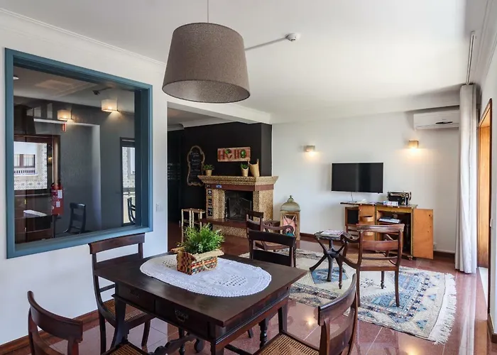 בית הארחה Lindo Vale 3*